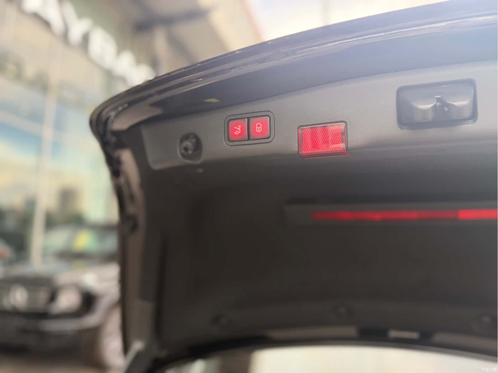 Mercedes-Benz E-Class, 2023 22