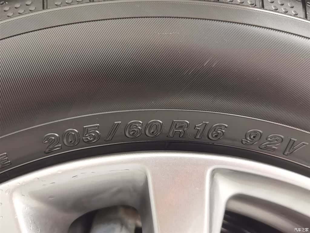 Mazda Mazda3, 2023 24