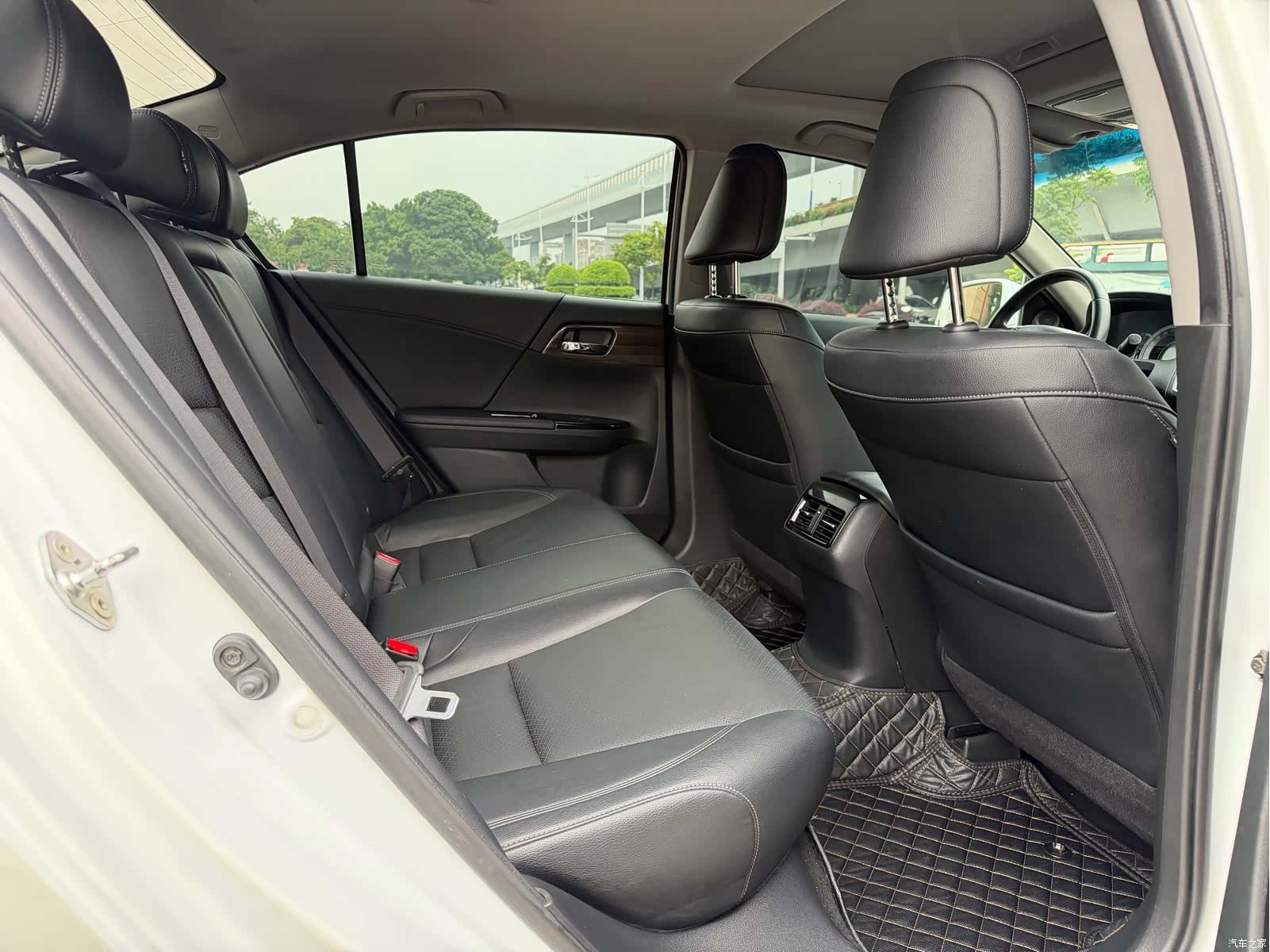 Honda Accord, 2017 12
