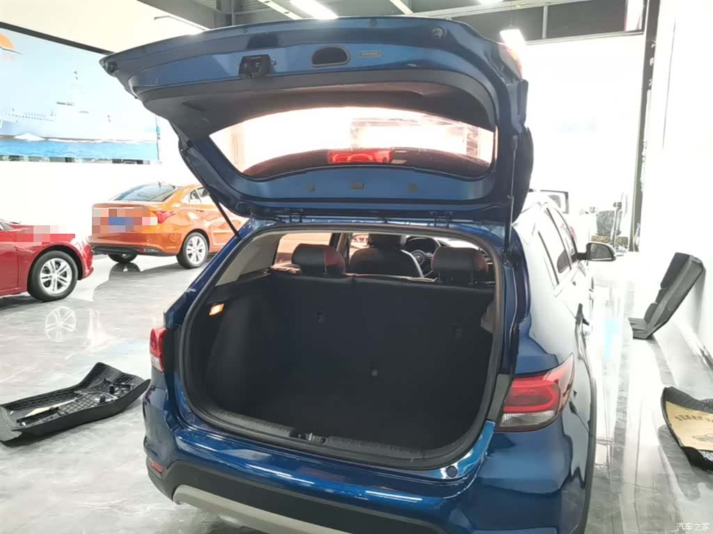 Kia KX, 2018 15