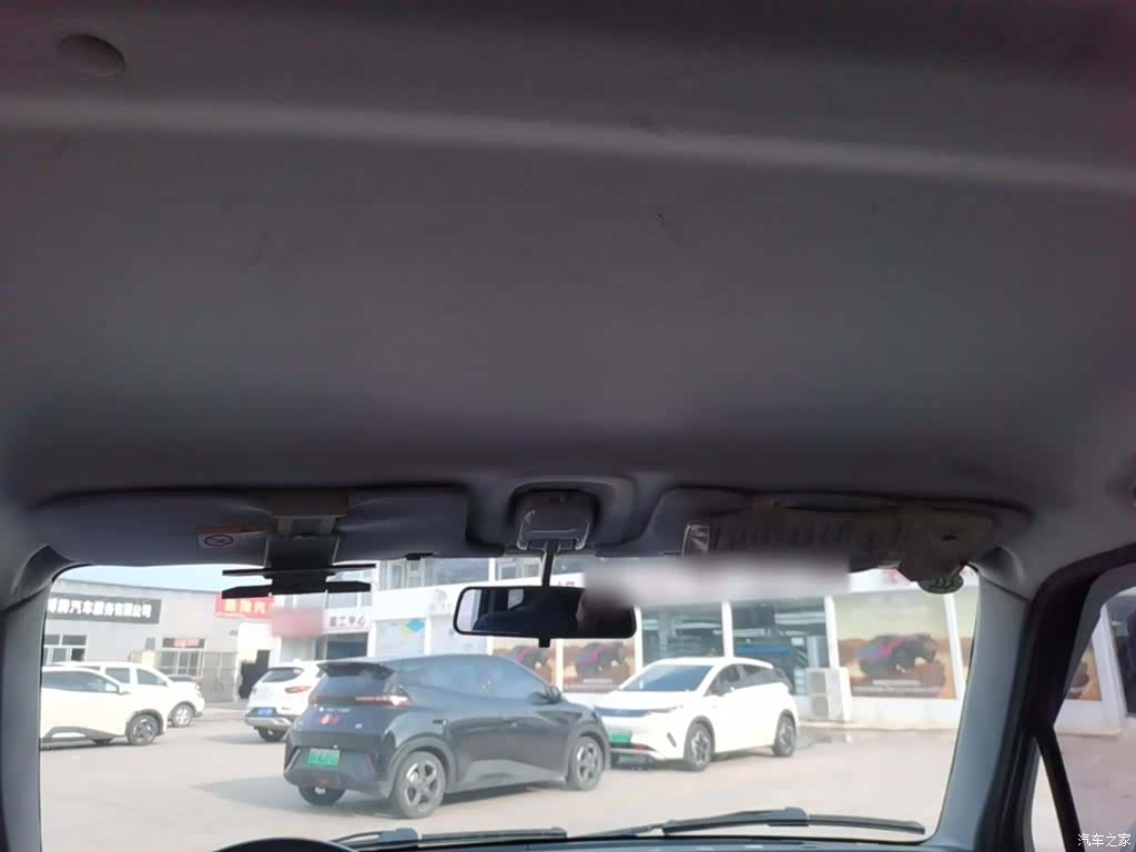 Suzuki X5, 2015 18