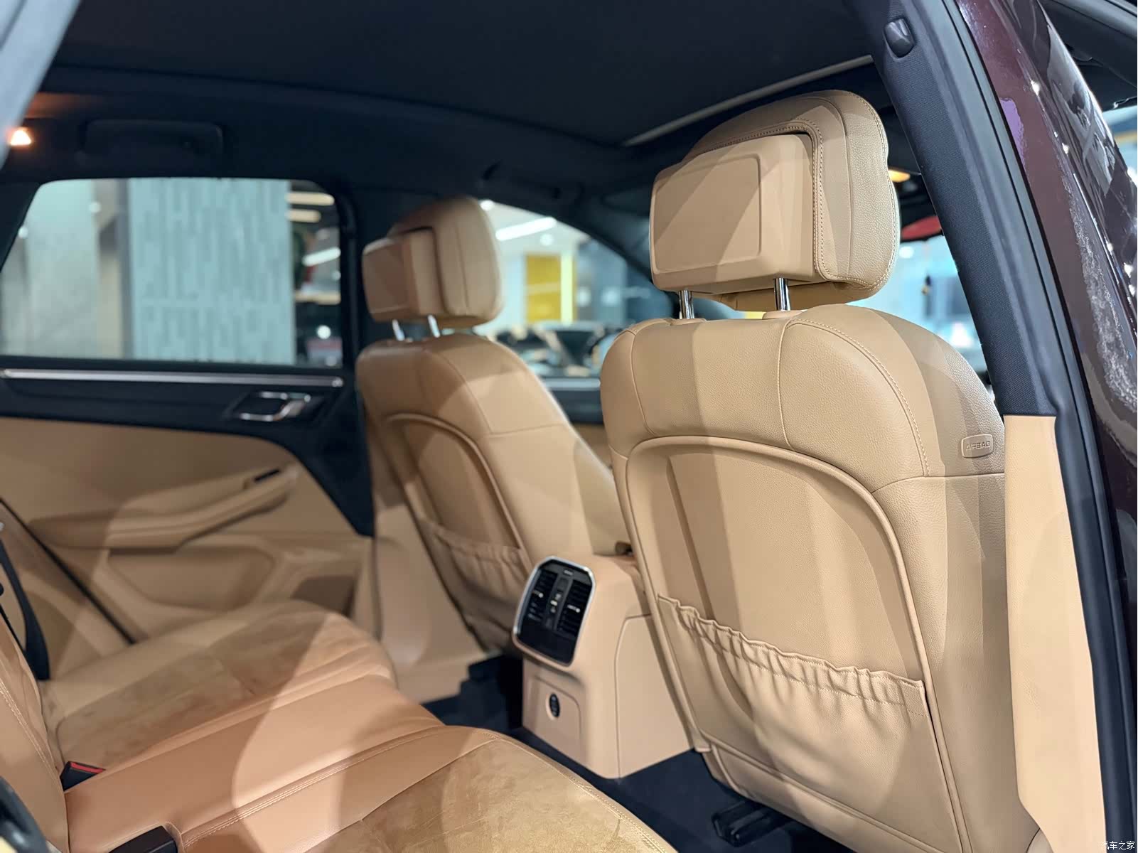 Porsche Macan, 2018 12