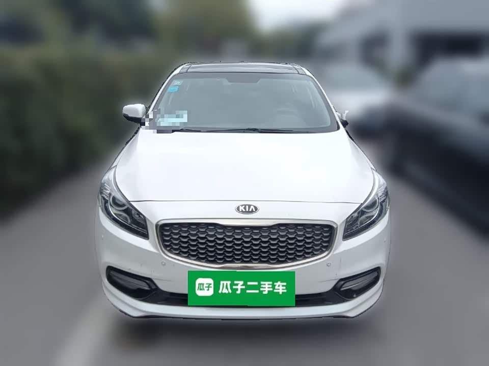 Kia K4
