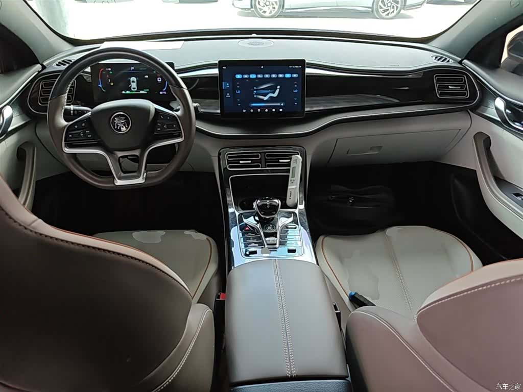 BYD Qin, 2023 10