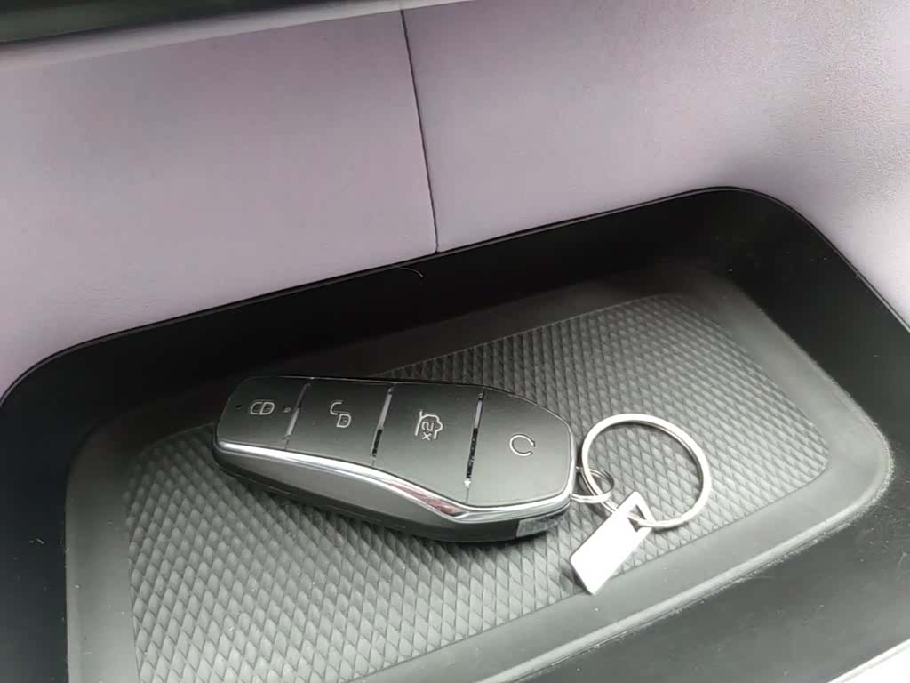 BYD Dolphin, 2022 9