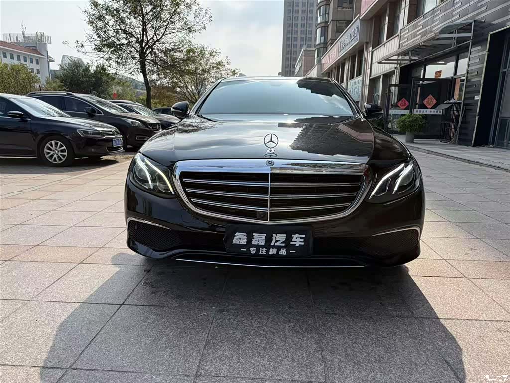 Mercedes-Benz E-Class, 2018 3