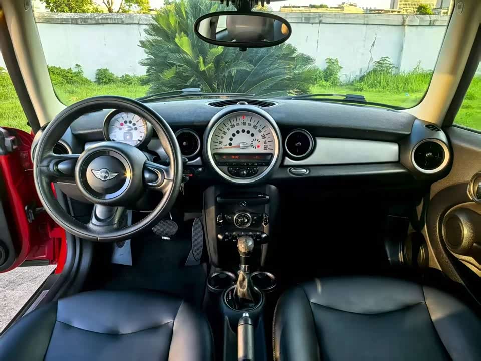 MINI CLUBMAN MINI CLUBMAN