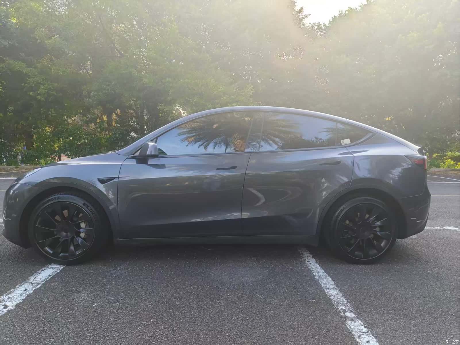 Tesla Model Y, 2021 14