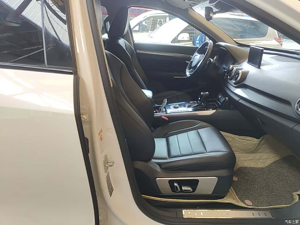 WEY VV7, 2018 25