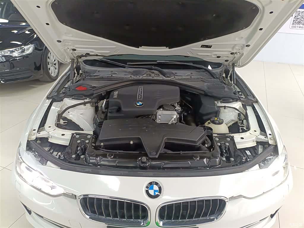 BMW 3 Series, 2015 16
