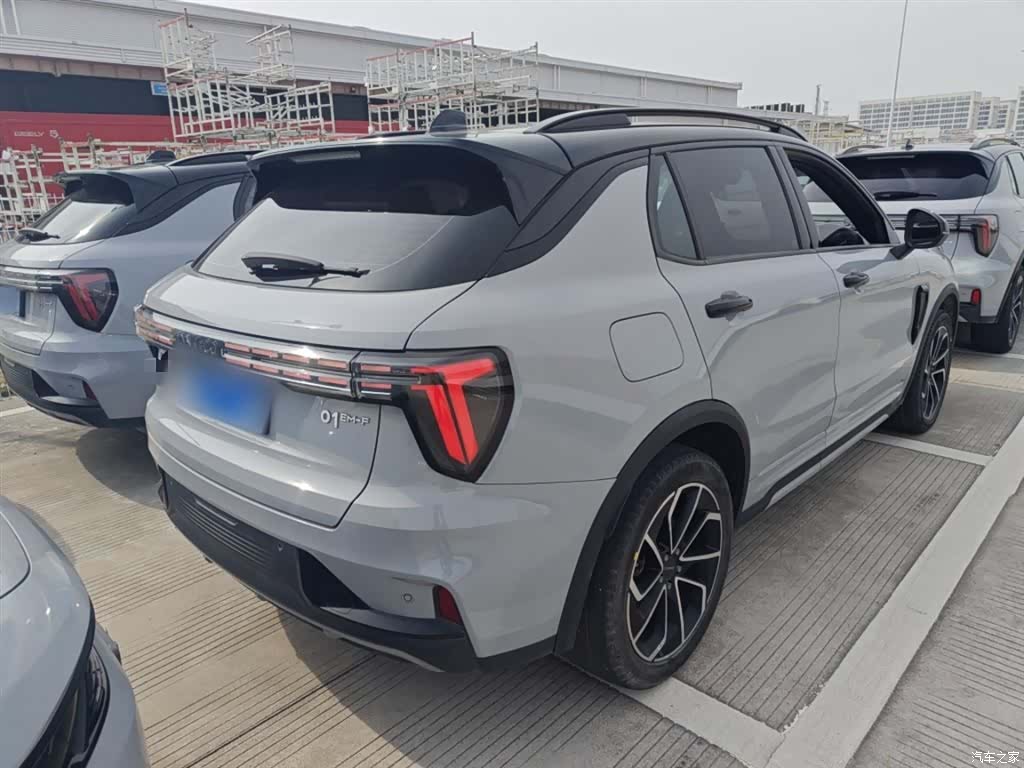 Lynk & Co 01, 2023 все фото