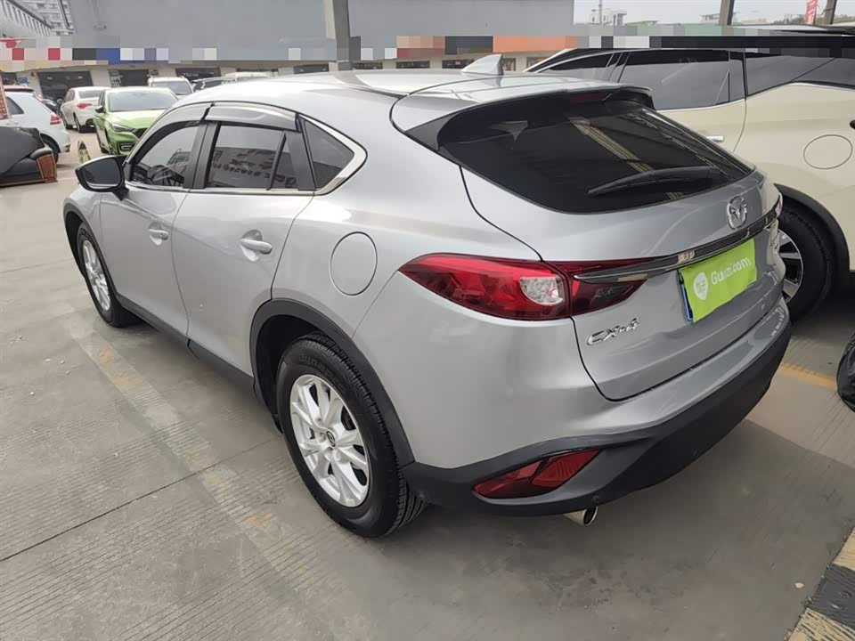 Mazda CX-4