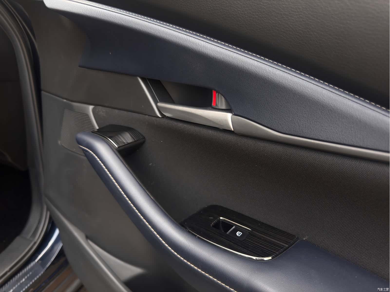 Mazda CX-30, 2021 16