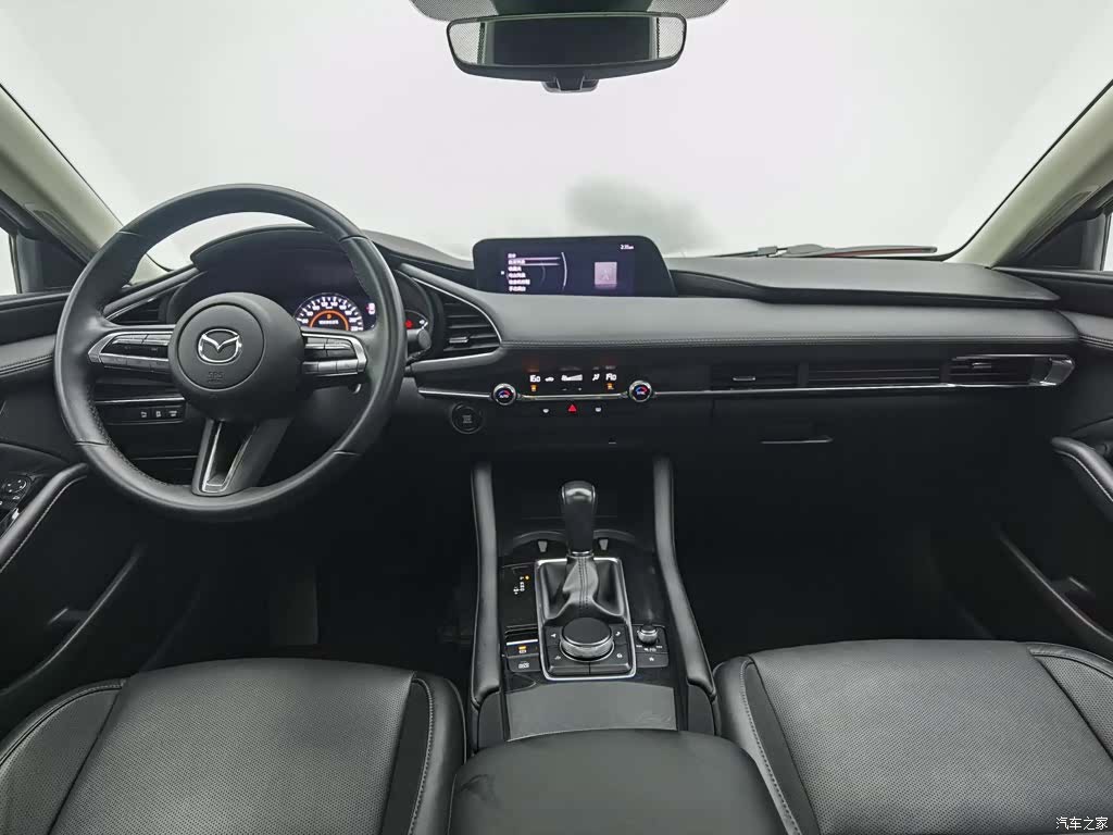 Mazda Mazda3, 2020 все фото