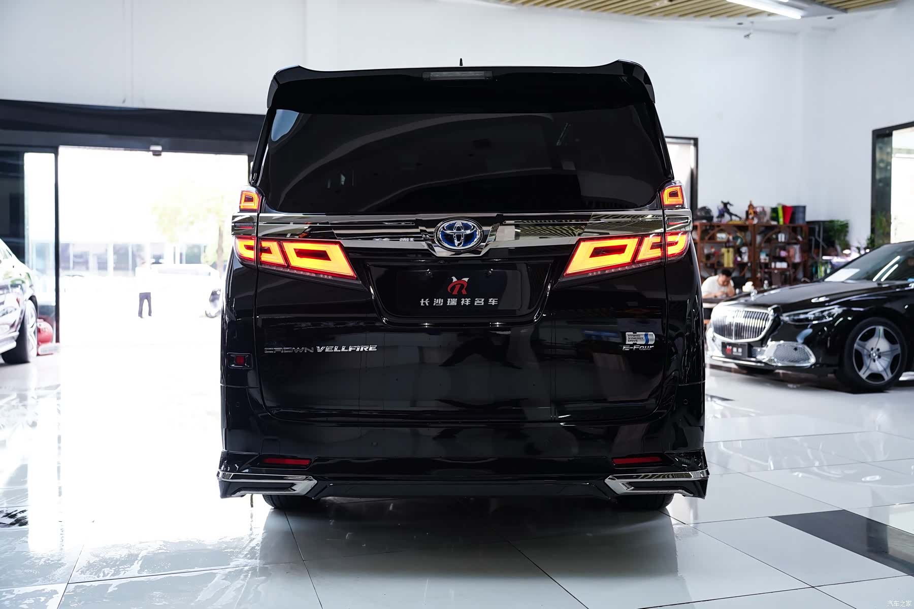 Toyota Vellfire, 2022 16