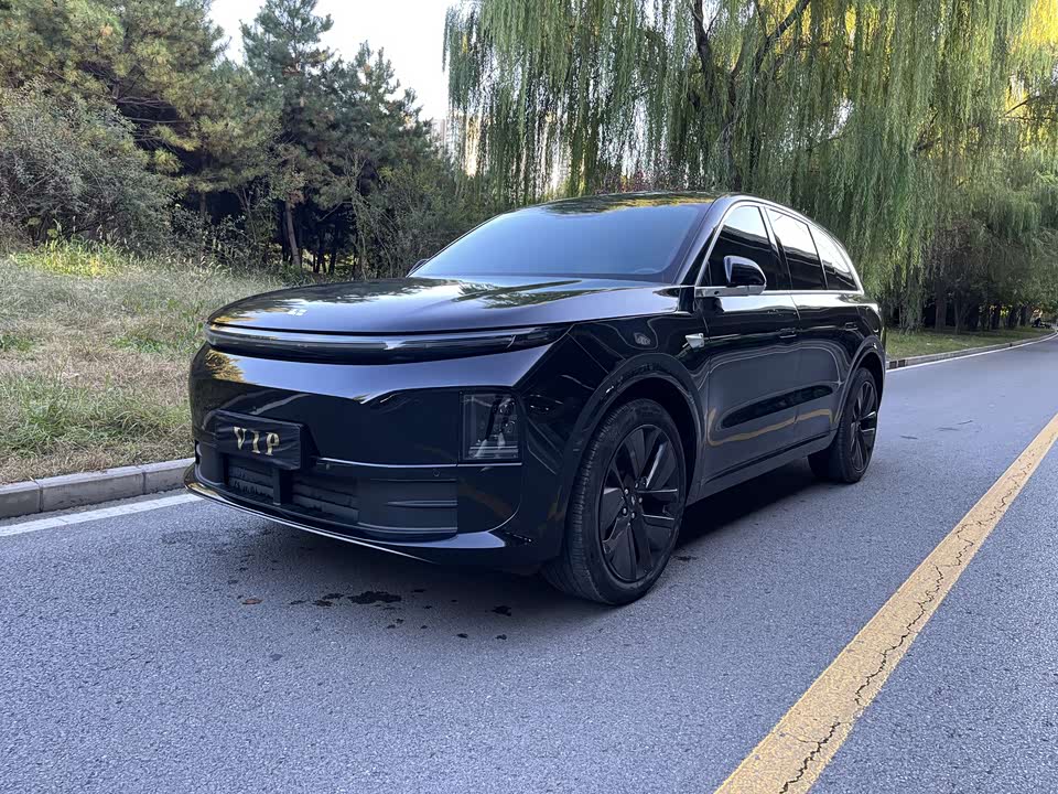 Li Auto Ideal L6