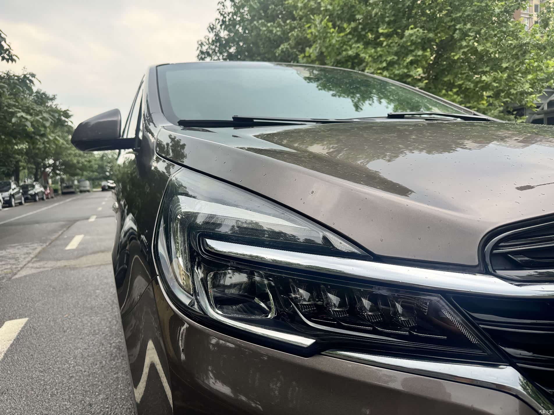 Buick GL8, 2022 11