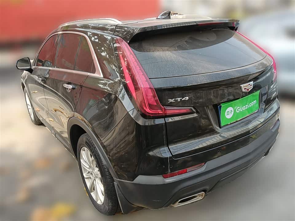 Cadillac XT4