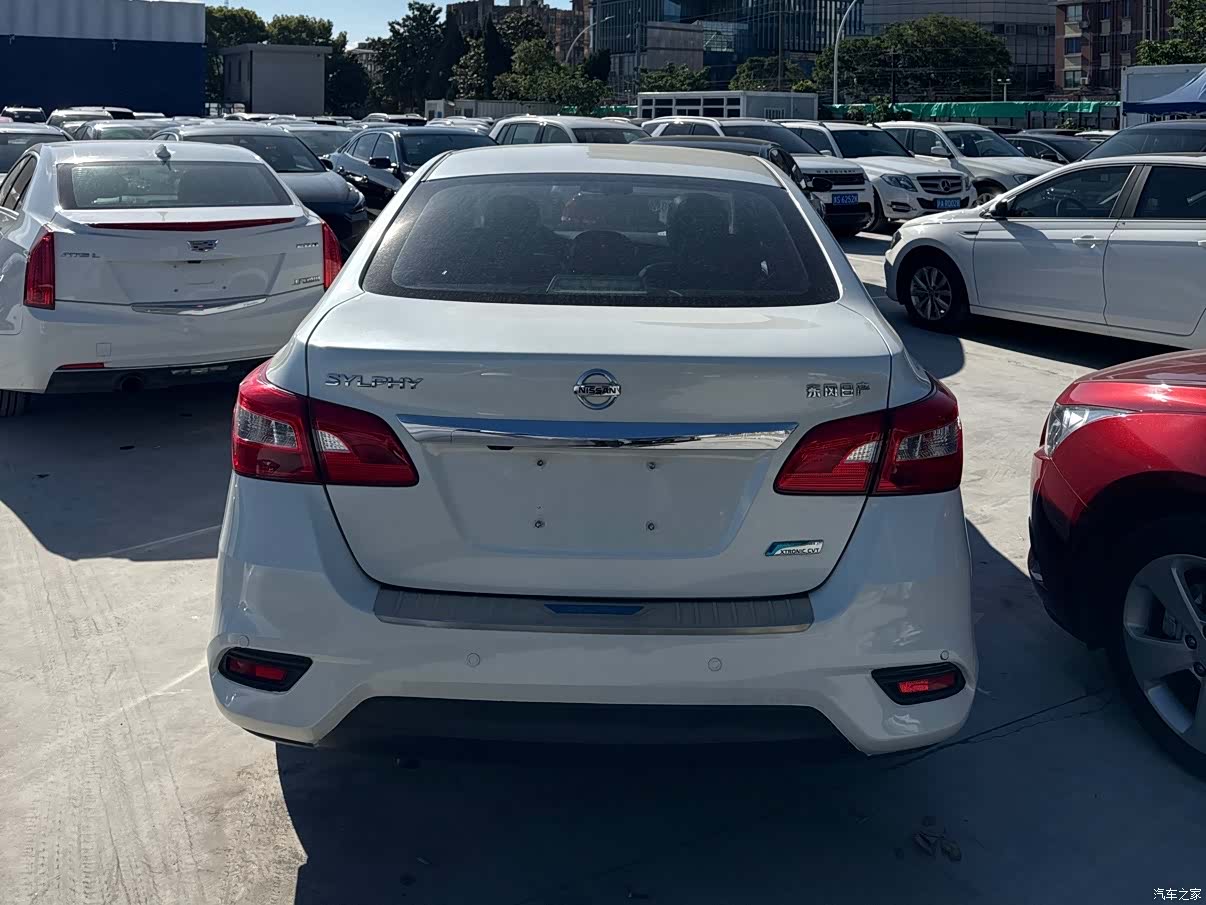 Nissan Sylphy, 2017 4