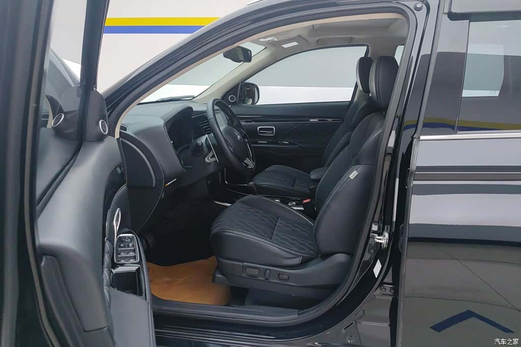 Mitsubishi Outlander, 2021 9