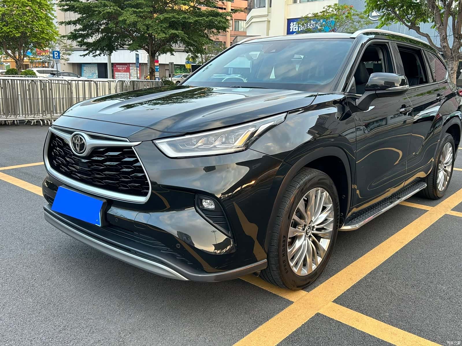 Toyota Highlander, 2023 23