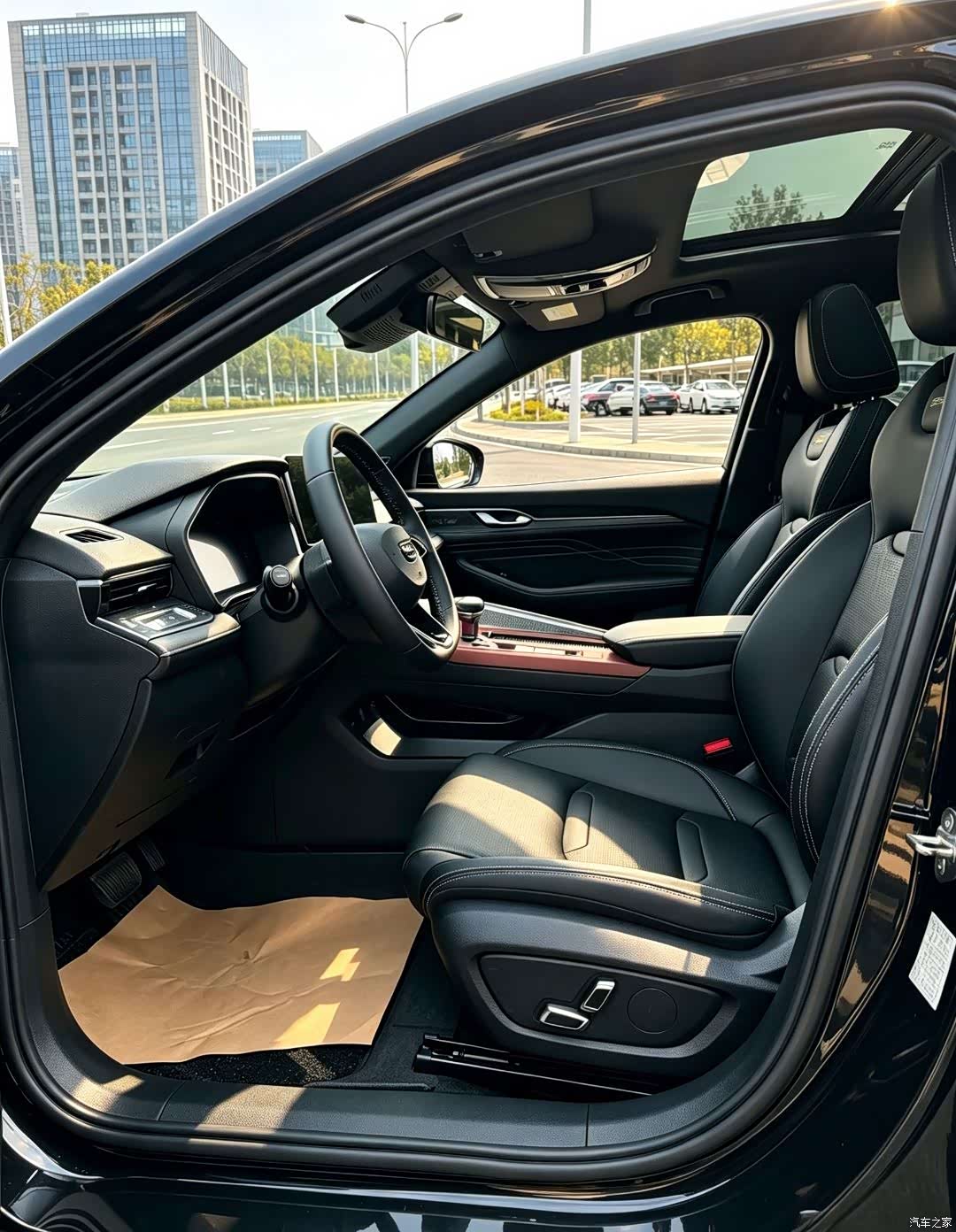 Geely Preface, 2024 7