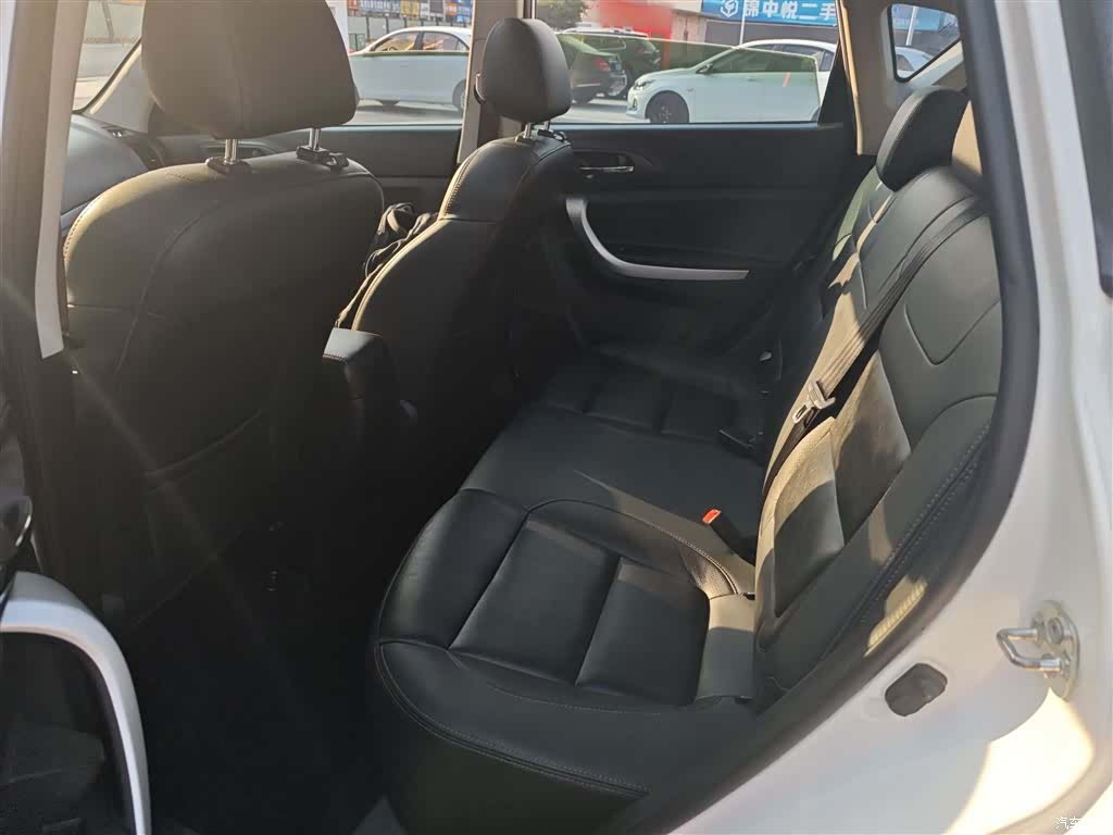 Changan CS35, 2016 17