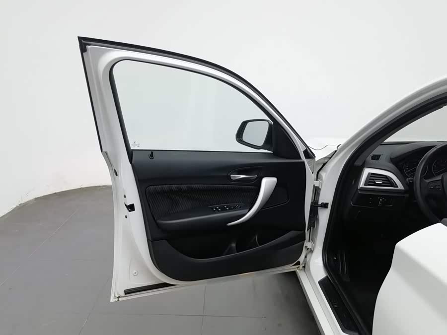 BMW 1 Series 2013, фото 8