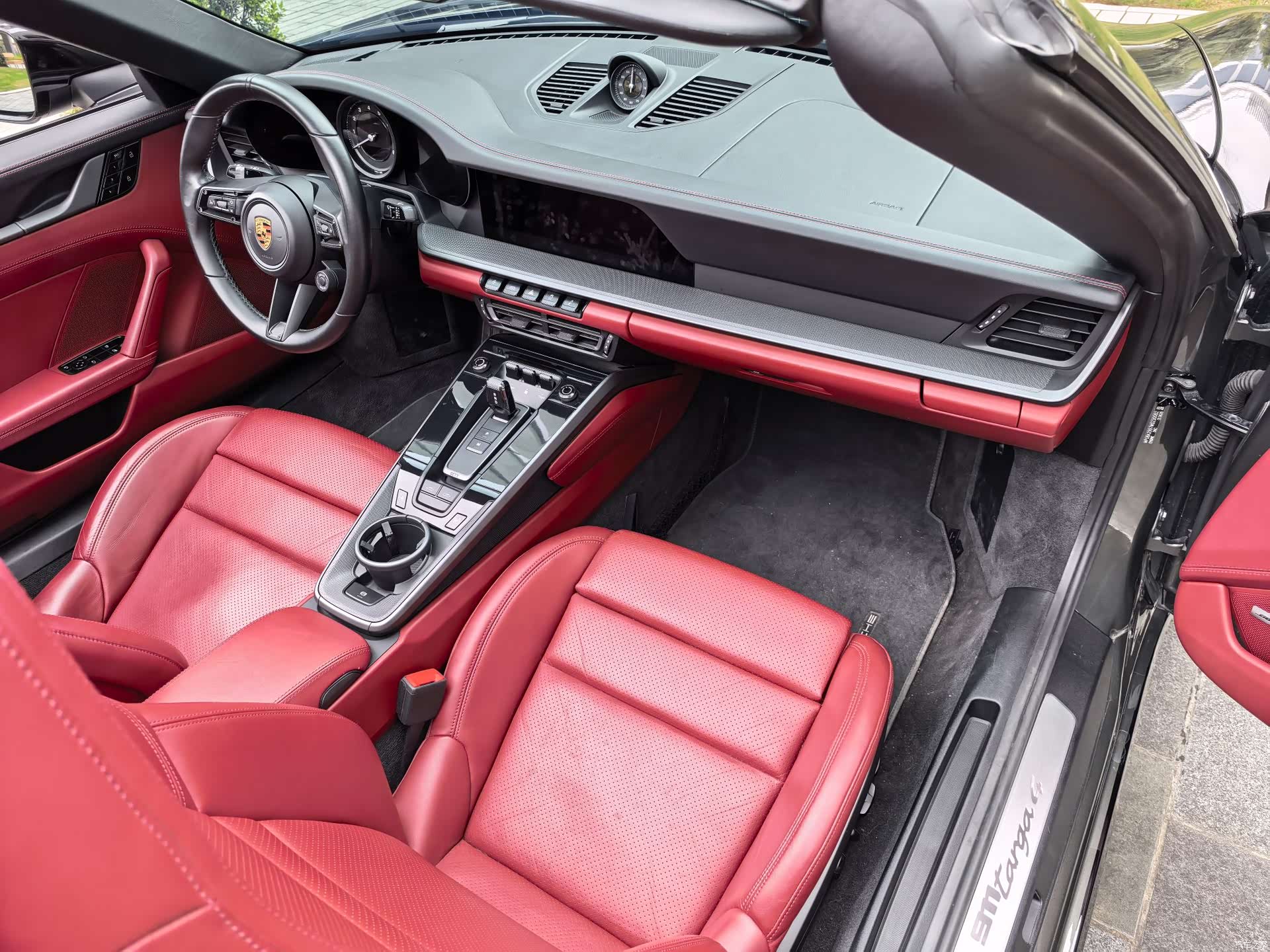 Porsche 911, 2021 35