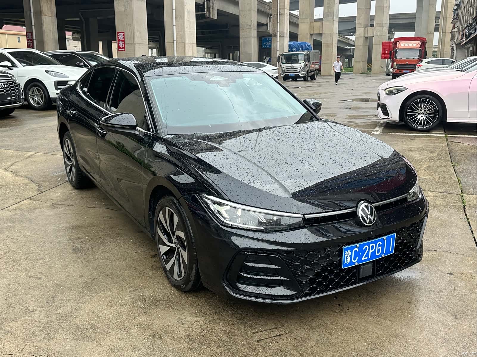 Volkswagen Passat, 2025 3