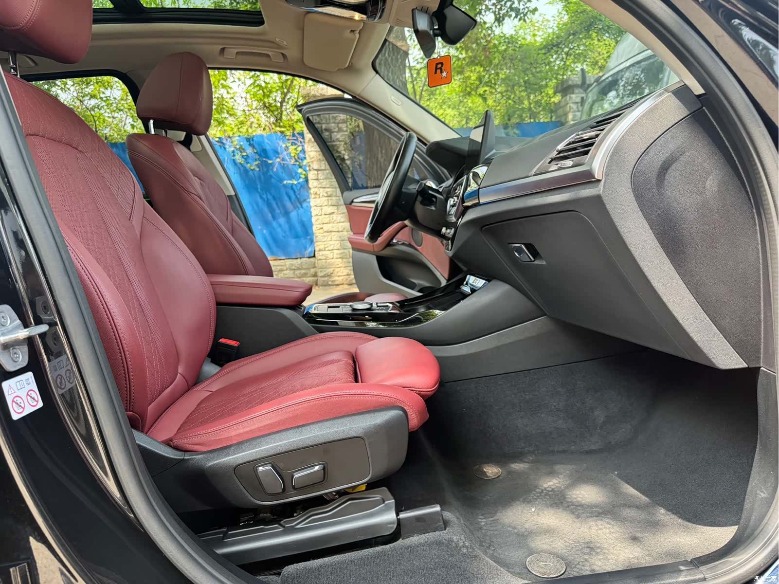 BMW iX3, 2024 15