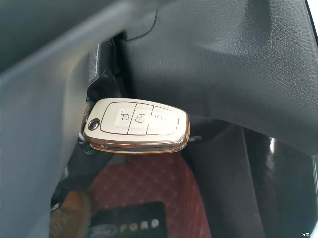 Ford Focus, 2016 9