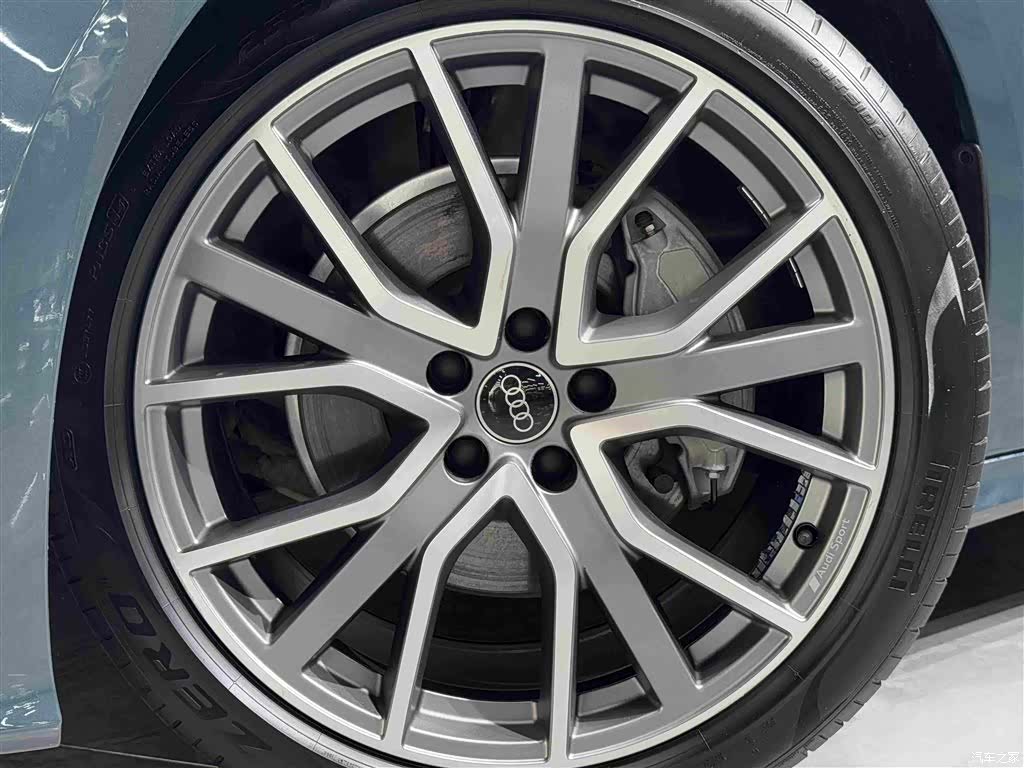 Audi A6, 2021 8