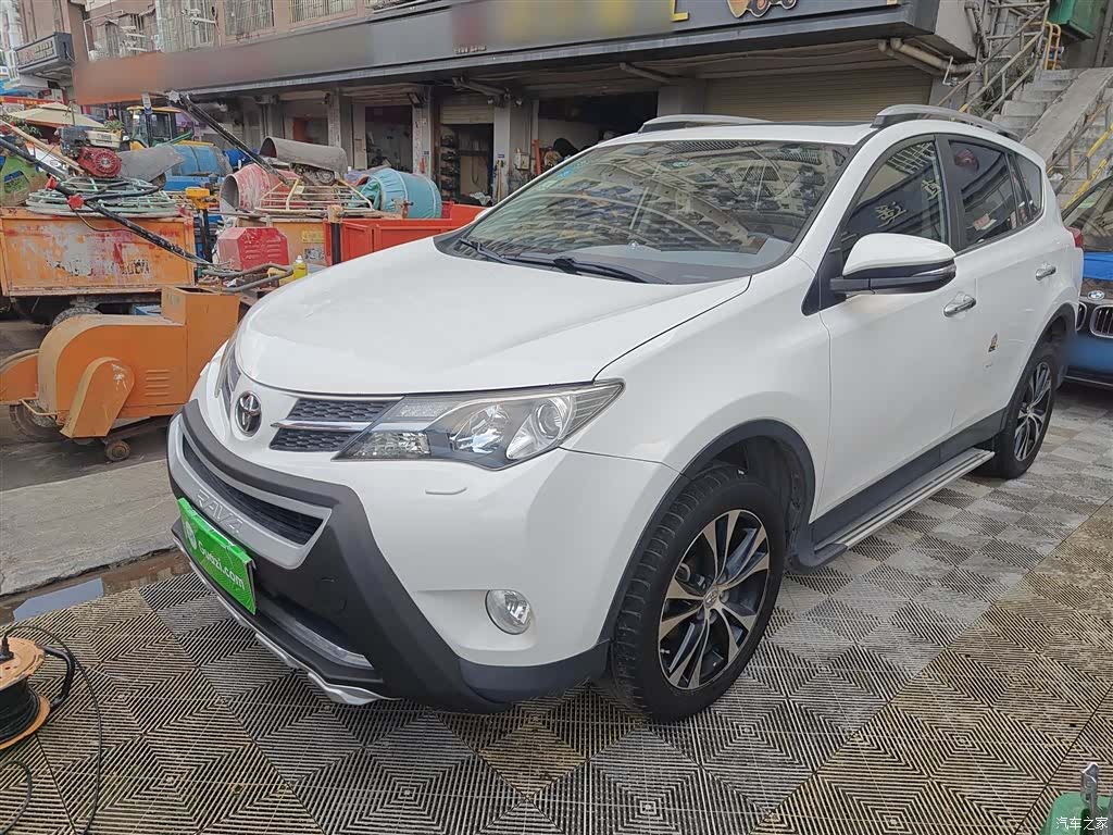 Toyota RAV4, 2014 2