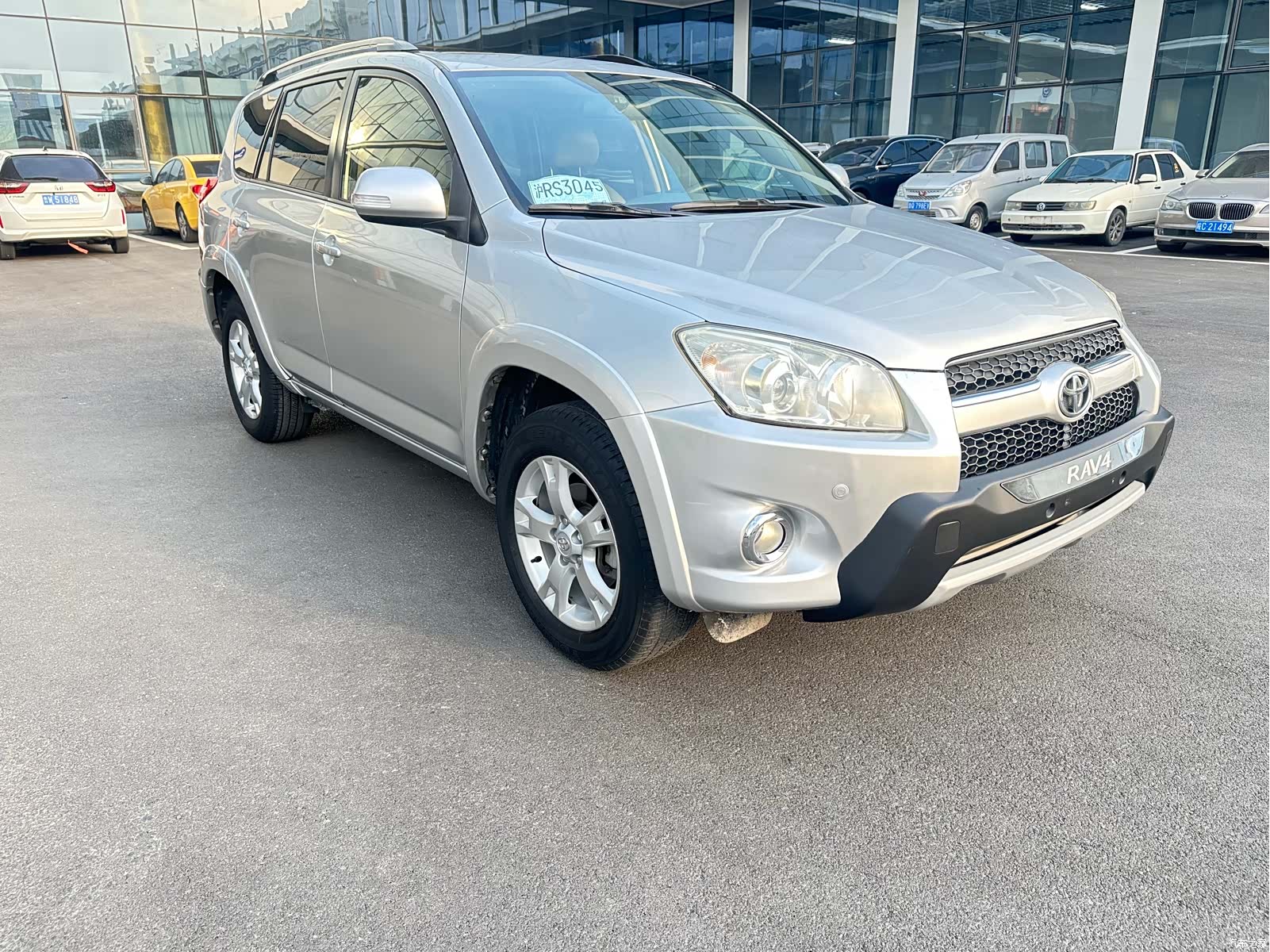 Toyota RAV4, 2012 3