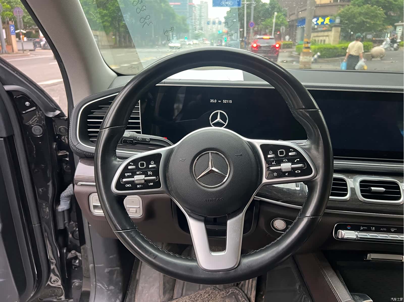 Mercedes-Benz GLE, 2021 24
