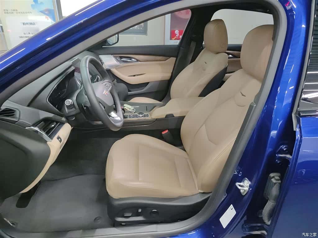 Cadillac CT5, 2023 11