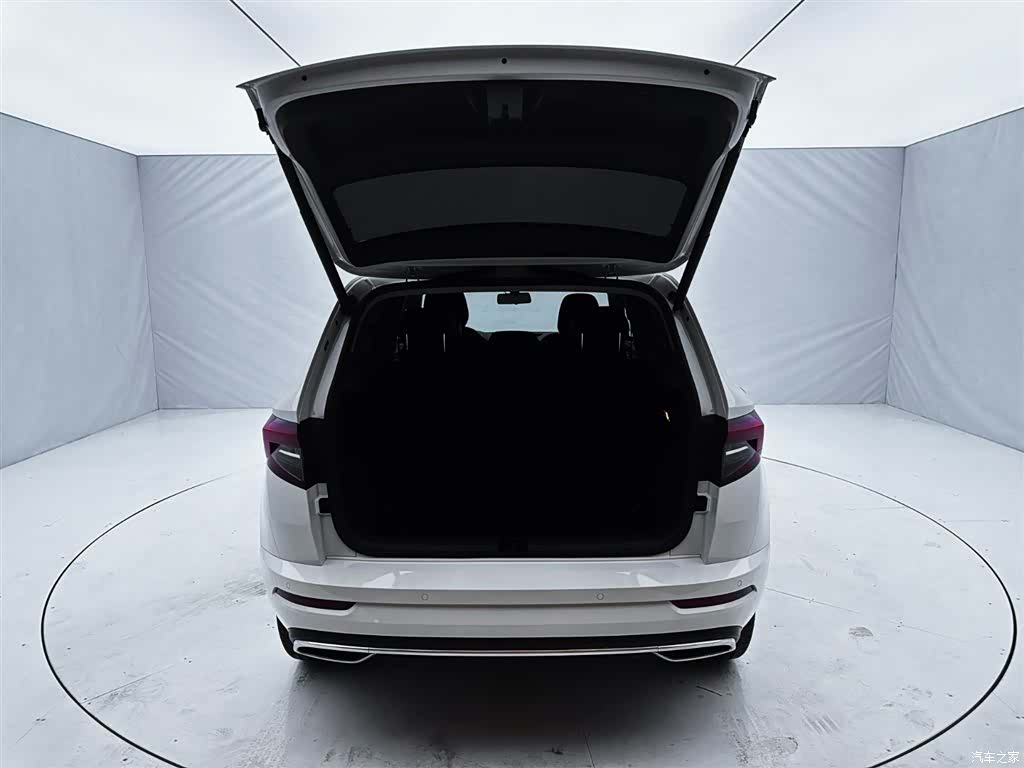 Skoda Karoq, 2022 8