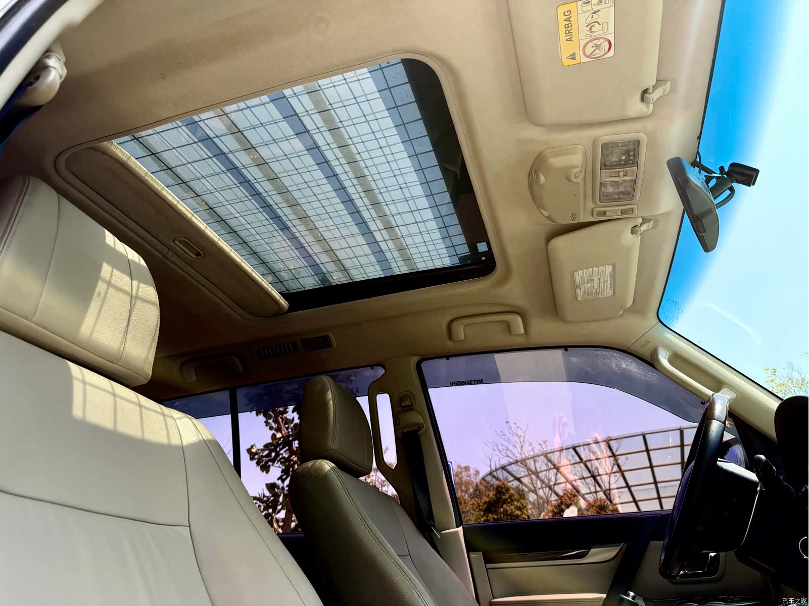 Mitsubishi Pajero, 2020 12