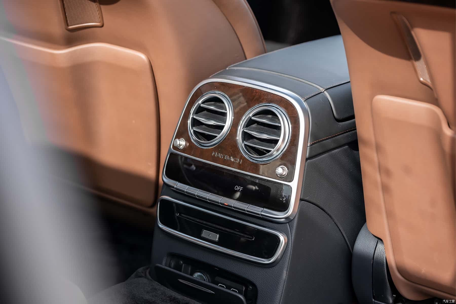 Maybach S-Class, 2019 10
