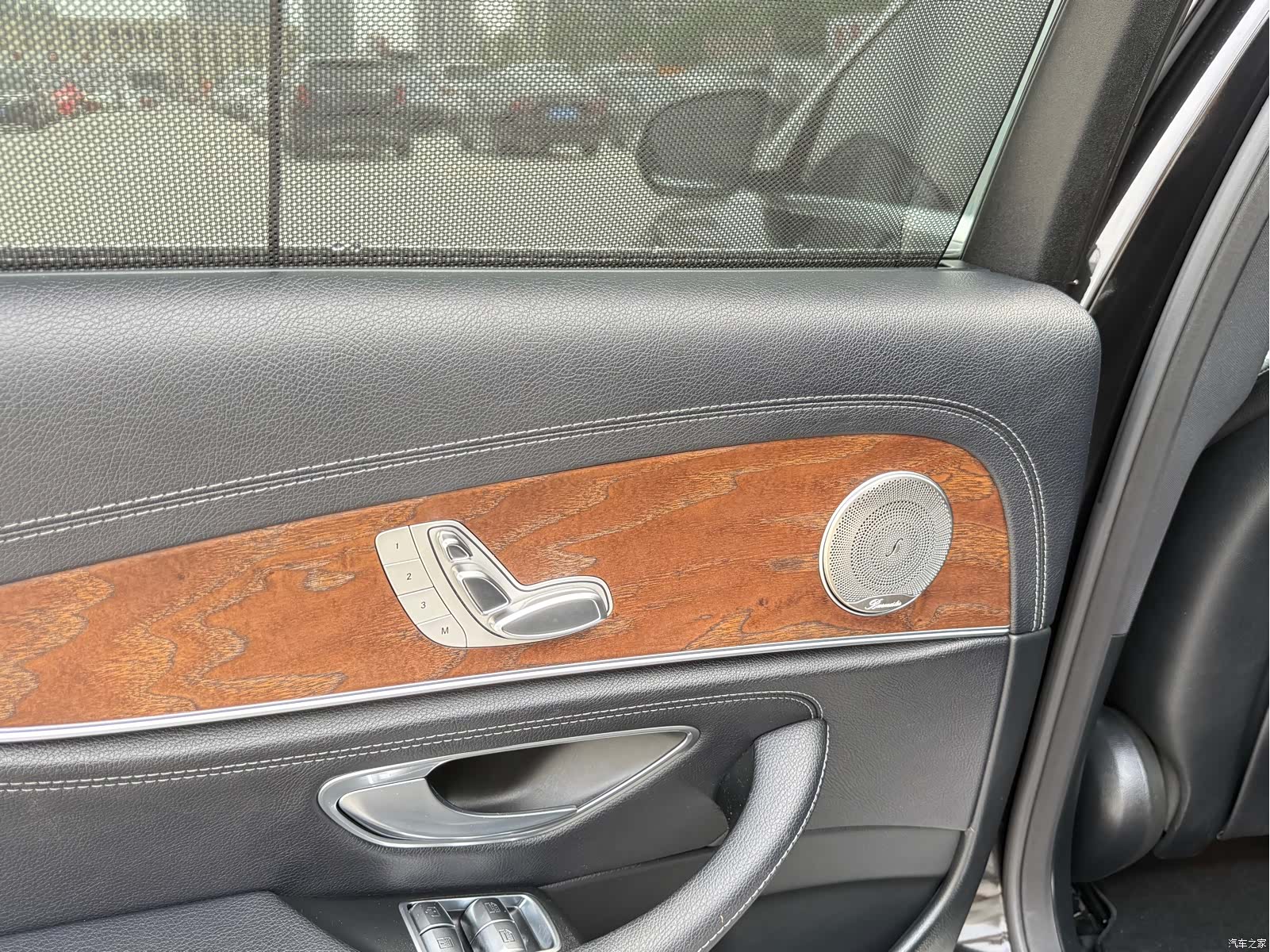 Mercedes-Benz E-Class, 2019 11