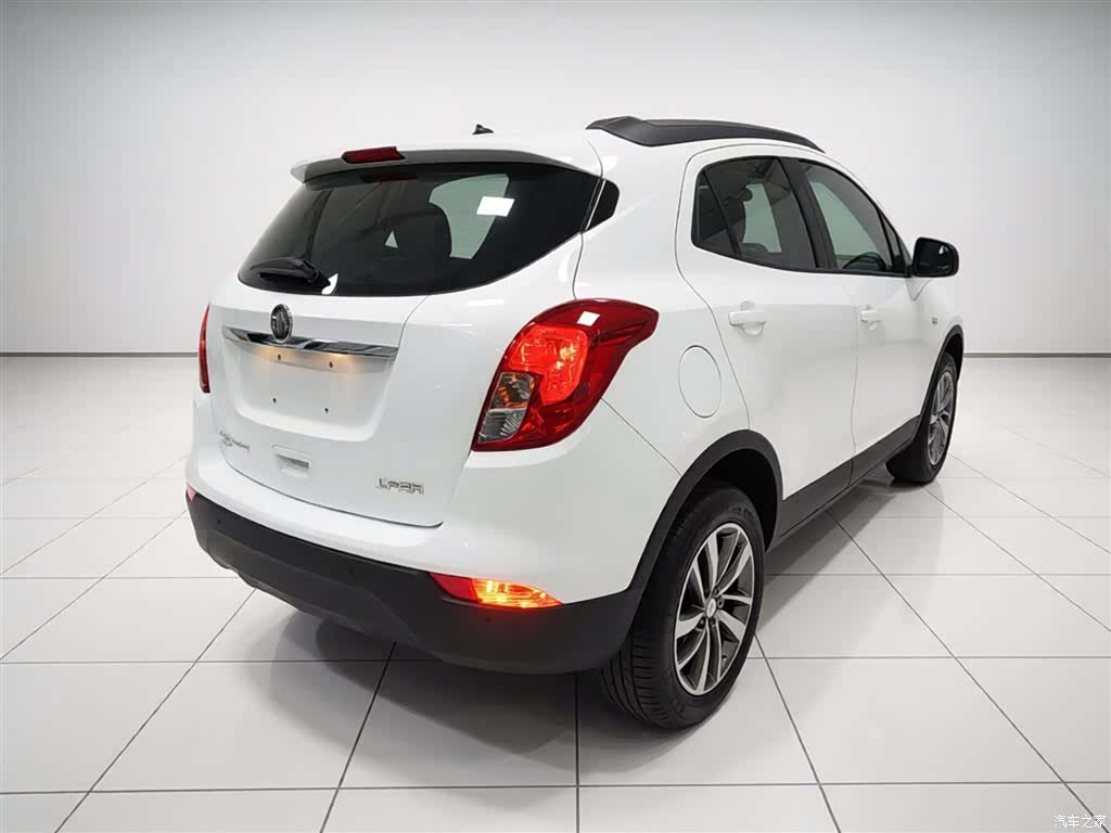 Buick Encore, 2017 все фото