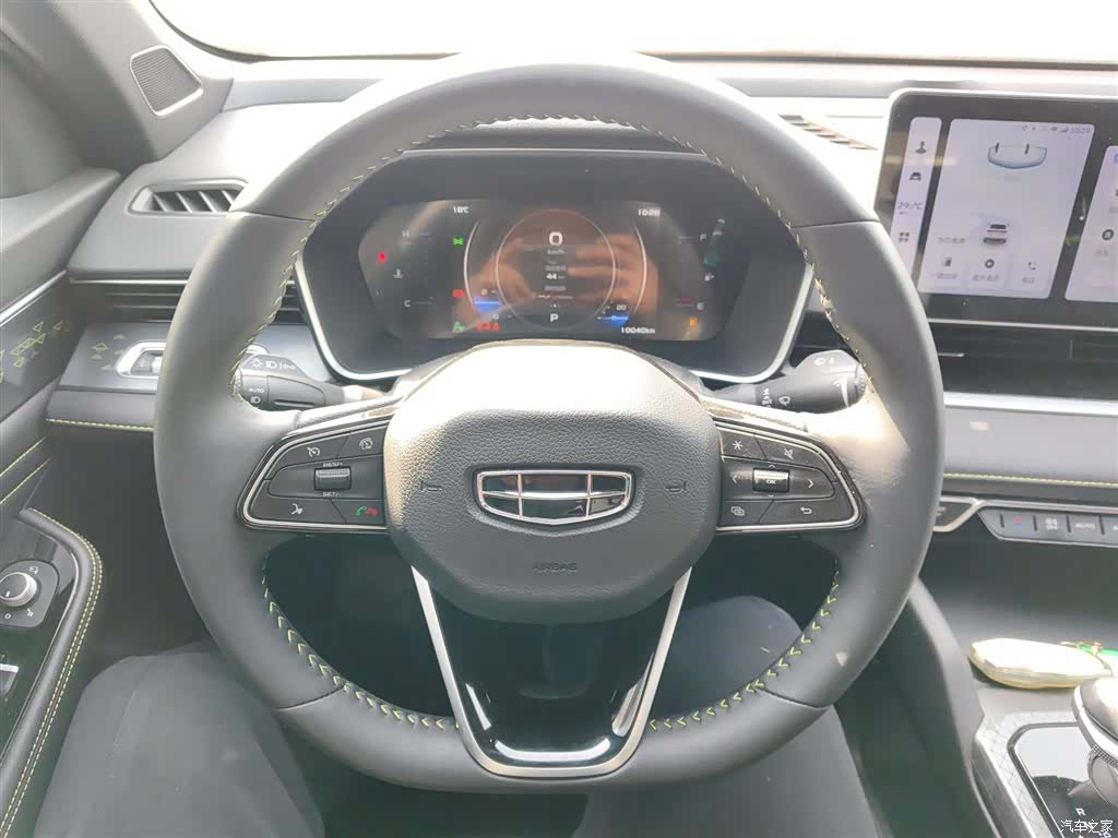 Geely Preface, 2024 11