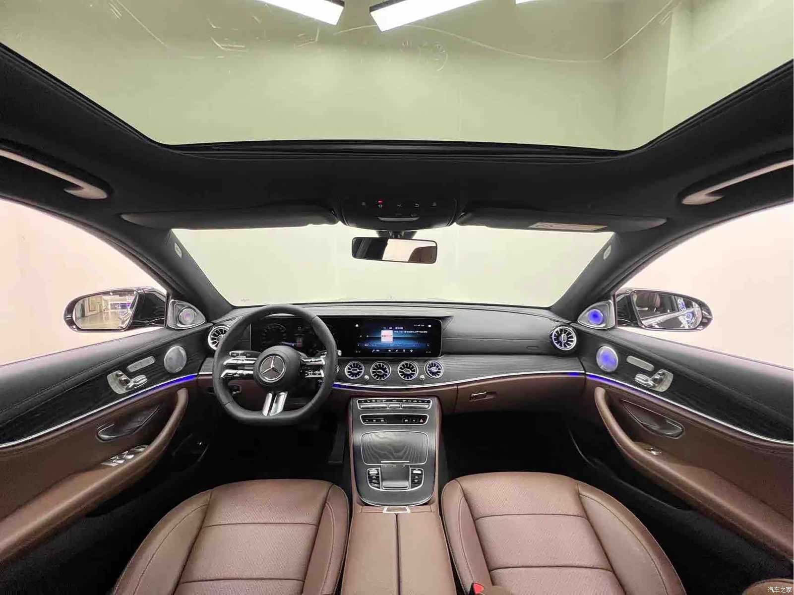 Mercedes-Benz E-Class, 2023 17
