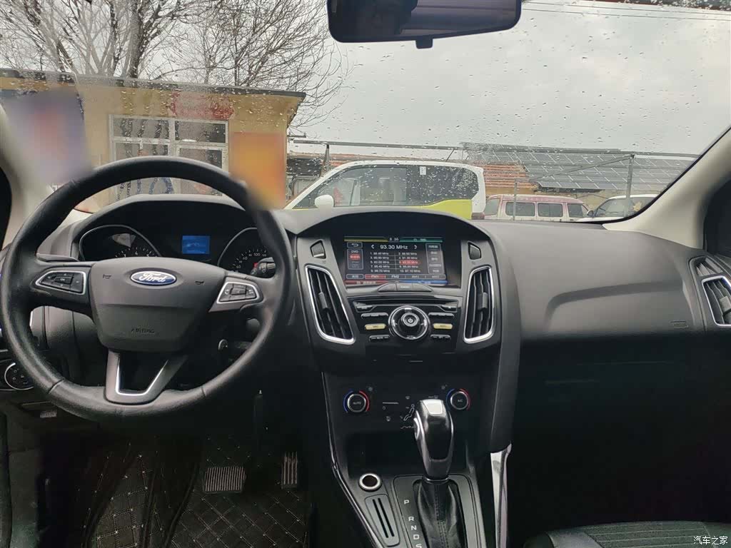 Ford Focus, 2017 10