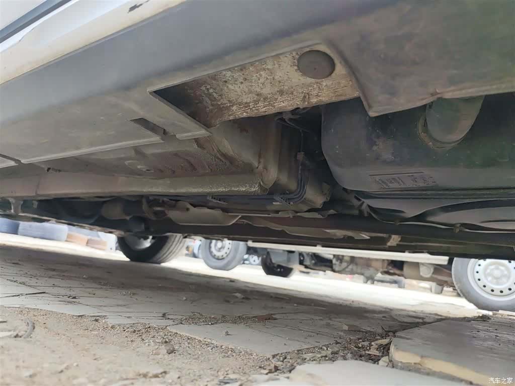 Geely S1, 2019 18