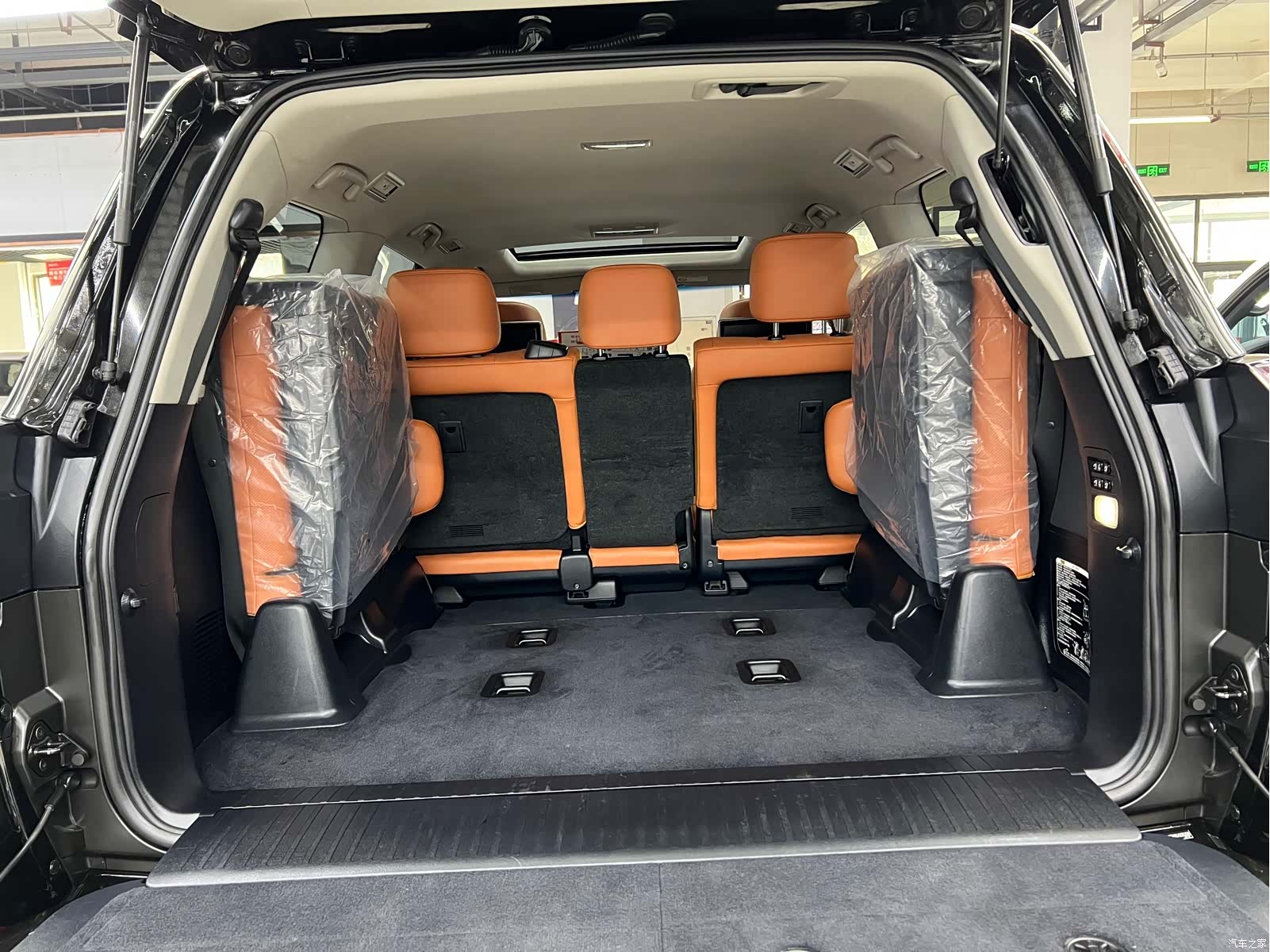 Lexus LX, 2017 6