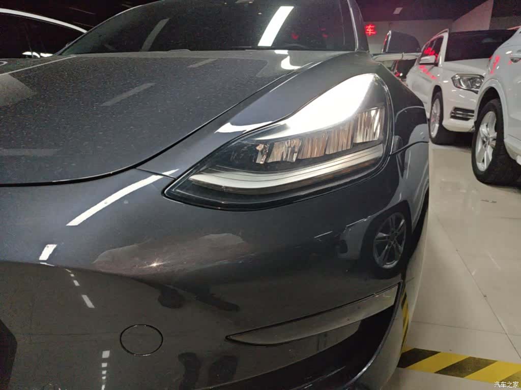 Tesla Model 3, 2019 18