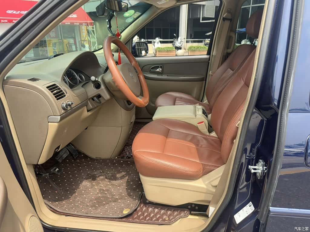 Buick GL8, 2015 14