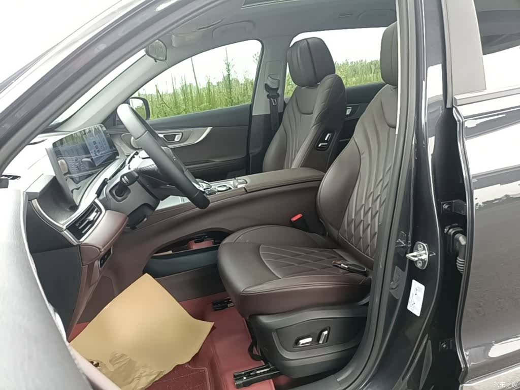 Chery Tiggo 8 Plus, 2024 15